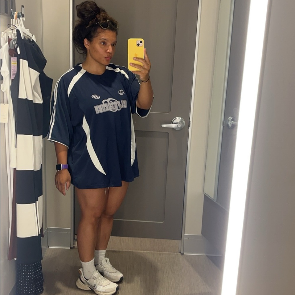 Meet your Posher, Whitney